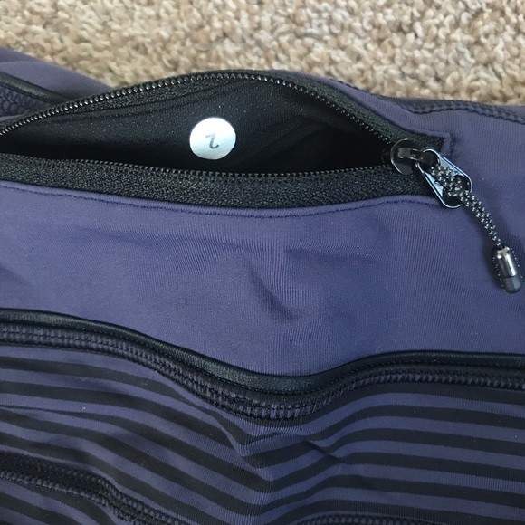 Lululemon Pace Queen Tight Stripe Cadet Blue Black - Picture 5 of 7